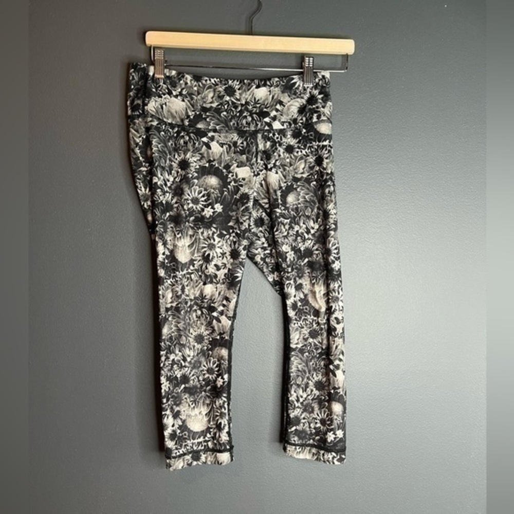 Lululemon | wunder under cropped leggings - Picture 1 of 6